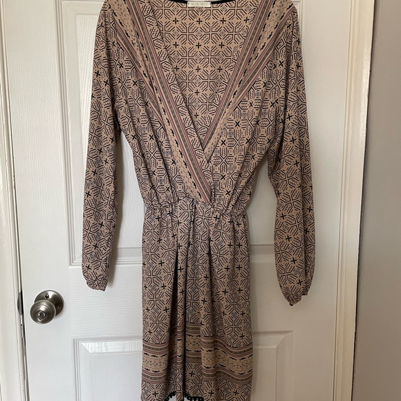 OLIVE TREE DRESS - Picture 2 of 3